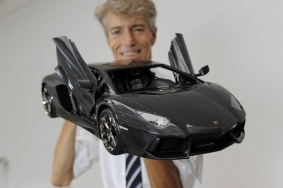 Lamborghini-Aventador-Scale-Model