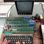 Σε δημοπρασία βγαίνει ο πρώτος προσωπικός υπολογιστής (βίντεο)
