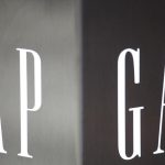 Η Gap απέσυρε τις προοπτικές της για το 2022, μετά τη ζημία 49 εκατ. δολαρίων