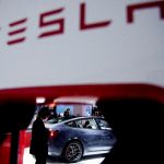Θα ανακοινώσει μέσα στην εβδομάδα νέο φθηνό αυτοκίνητο Tesla;