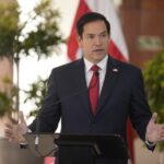 Ζητά απ’ όσους επικρίνουν το σχέδιο Τραμπ για τη Γάζα, να φέρουν προτάσεις